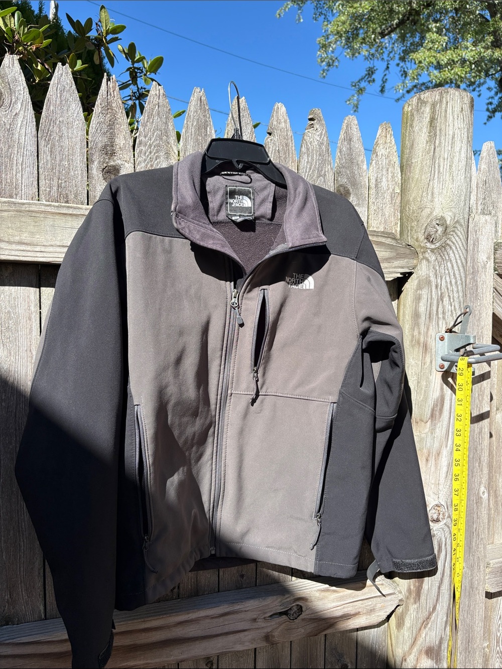 The North Face small zip performance jacket!